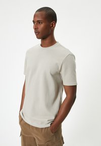 Koton CREW NECK  - T-shirts basic - beige