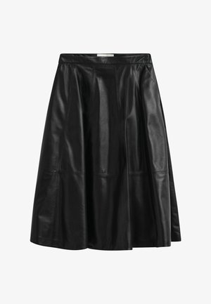 Zwarte knie-lange A-lijn lederen rok met gestikte paneeldetails en zijritssluiting.