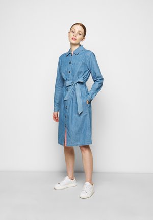 TYNEMOUTH DRESS - Sukienka jeansowa - authentic wash