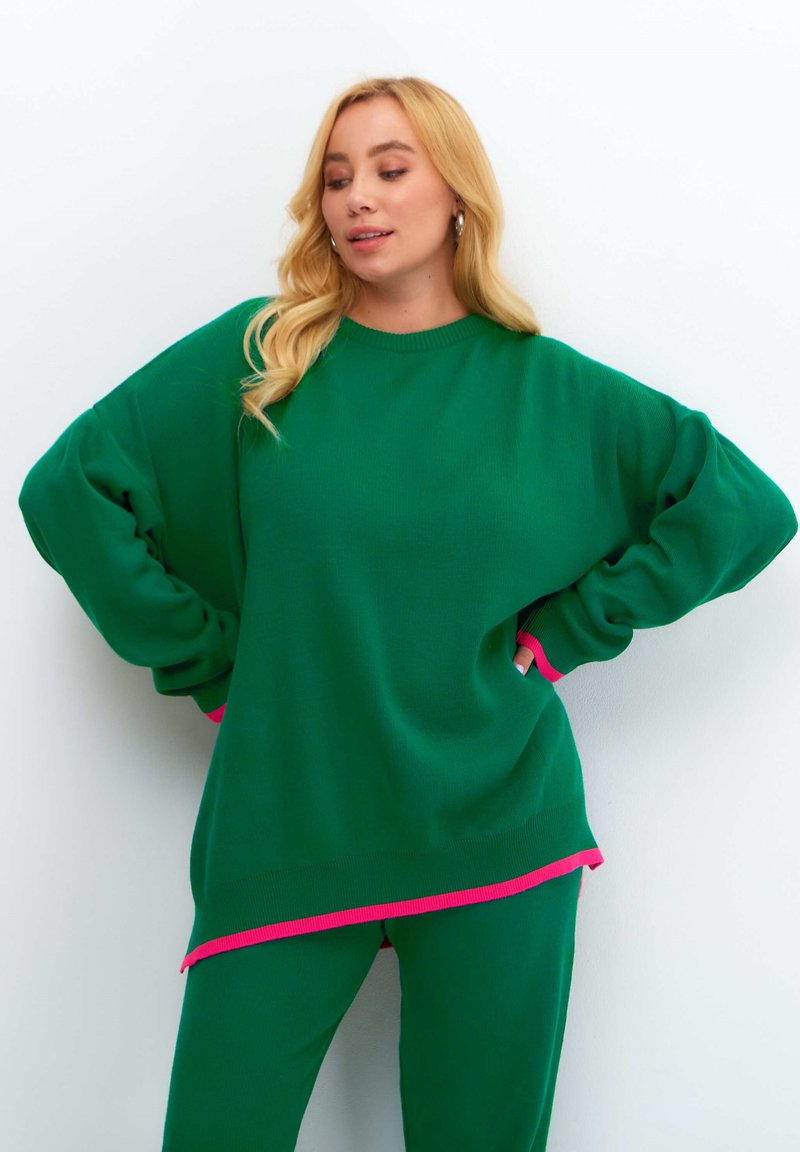 Cesare Gaspari - OVERSIZED JOGGER  - Pullover - green, Agrandir