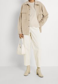 ONLY Strickpullover - off-white