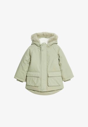 Giacca imbottita di colore verde chiaro con cappuccio foderato in pelliccia sintetica, chiusura frontale completa e due grandi tasche anteriori. Tessuto interno morbido.