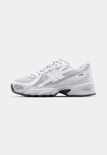 New Balance U740 UNISEX - Trainers