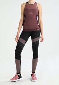 Hummel Leggings - black