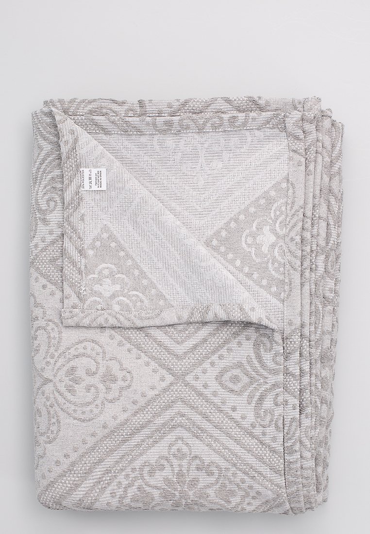 NAF NAF Colcha - Imagen 1