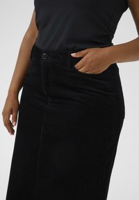 Kaffe Curve KIRSTIN - Áčková sukně - black deep