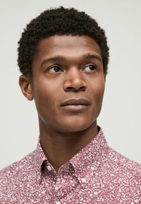 Next SHIRT - Srajca - burgundy red floral