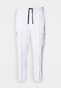 Δεν επιλέχθηκε, white