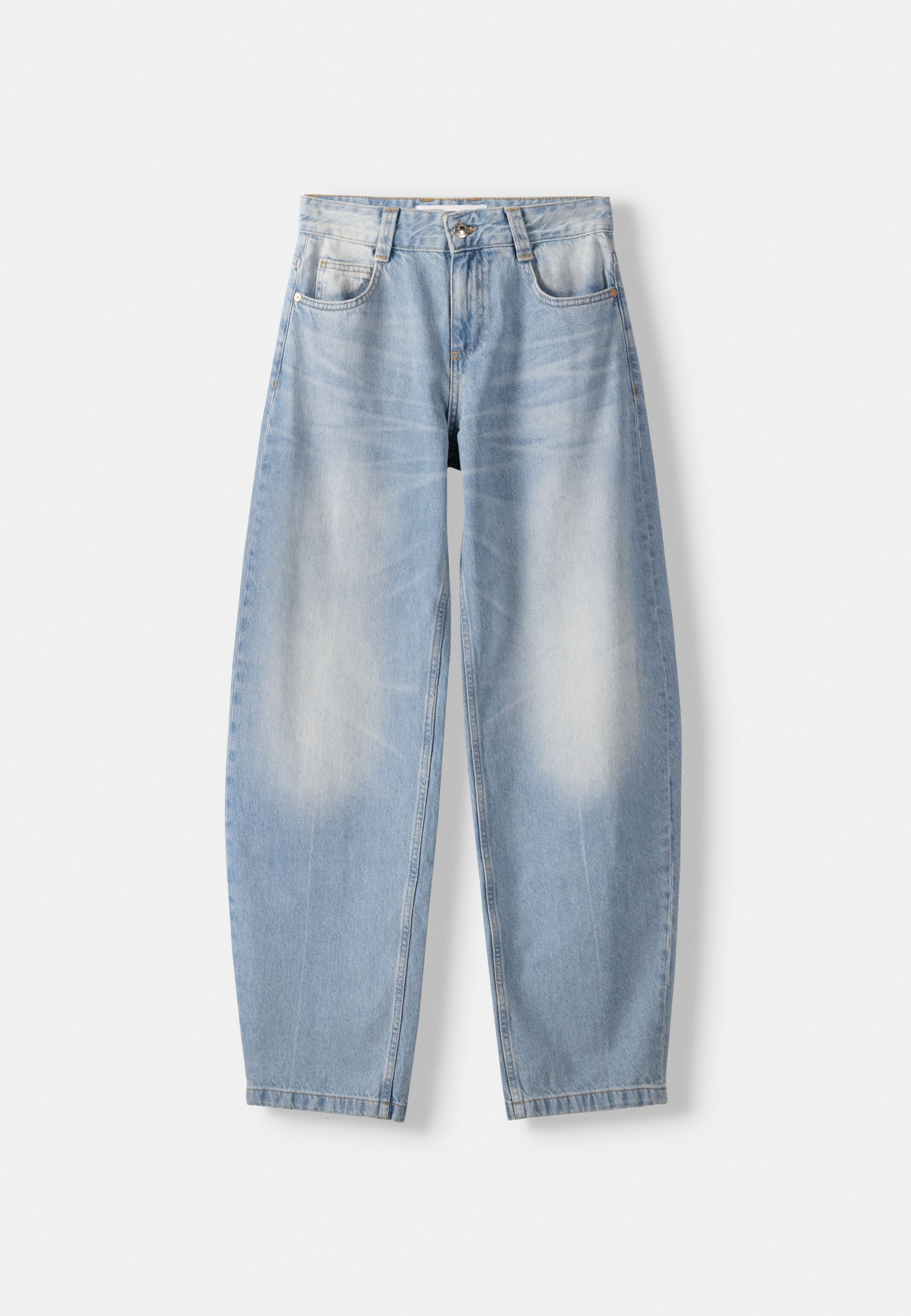 Bershka BALLOON FIT - Relaxed fit jeans - light blue denim