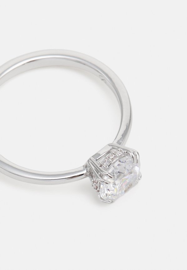 STILLA COCKTAIL ROUND CUT - Ring3