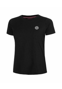Camiseta de algodón negra de manga corta y cuello redondo. Presenta un pequeño logotipo blanco en el área del pecho izquierdo. Textura suave.