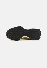 New Balance U327 UNISEX - Sneaker low - green