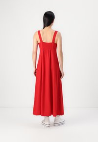 Thumbnail Image 4
