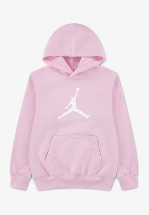 Jasnoróżowa bluza z kapturem z białym logo Jumpman do koszykówki na piersi i przednią kieszenią typu kangur, rozłożona płasko na białym tle.