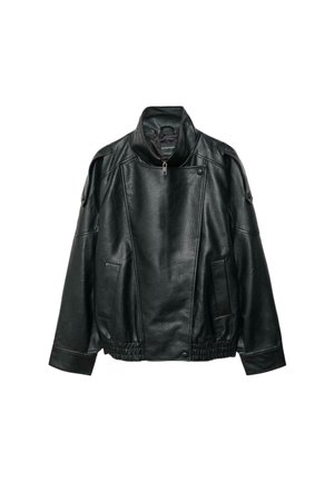 Sort læderjakke med høj krave, asymmetrisk frontlynlås, knappede skulderstropper, elastisk linning og forlommer.