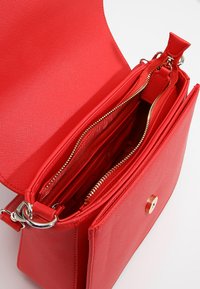 Valentino Bags DIVINA - Handbag - rosso