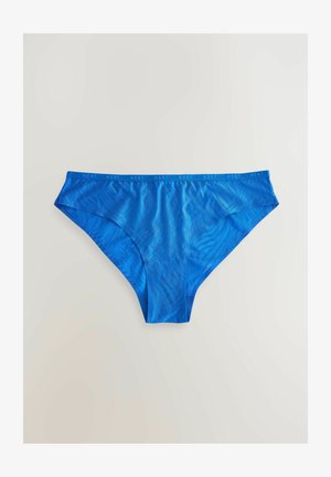 Sous-vêtements bleus avec une texture lisse et brillante, présentant un motif en vagues. La ceinture porte l'inscription "NEXT". Style classique de culotte.