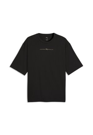Sort Puma t-shirt med korte ærmer med lille centreret logo og tekst ""Authentic Sportswear Department Est. 1948"" i lys farve.