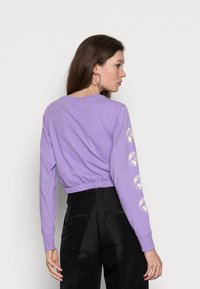 Tommy Jeans CROP ELASTIC UNITEES  - Maglietta a manica lunga - violet viola
