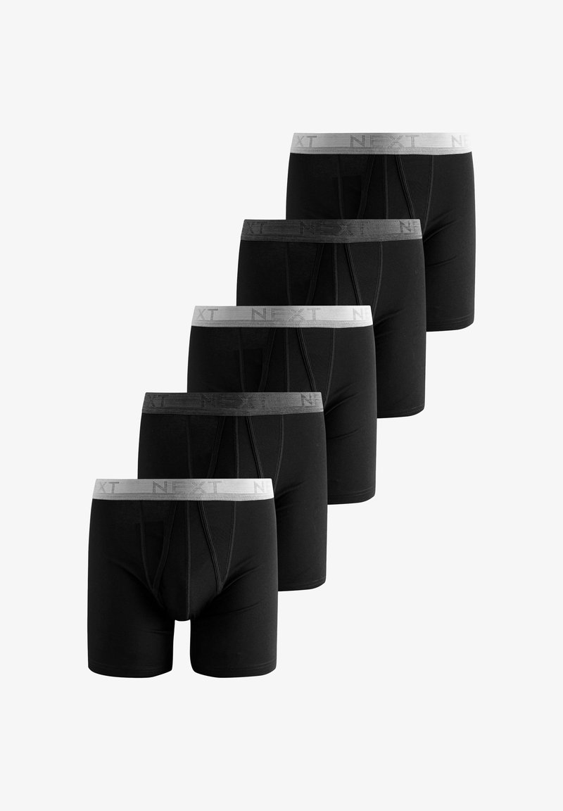Fünf Paare schwarze Herren-Boxershorts mit grauen Bündchen, auf denen das Wort "NEXT" steht, in einer versetzten vertikalen Reihe angeordnet.