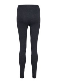 Svarta leggings tillverkade av stretchigt material, med en slät textur och åtsittande design, med hög midja och utan synliga sömmar.