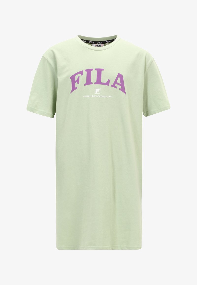 Robe T-shirt manches courtes vert clair avec logo FILA violet et petit texte blanc "Italian Heritage Since 1911" sur le devant.