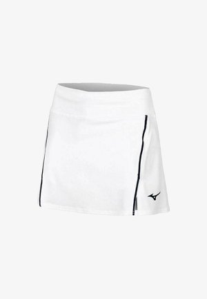 Gonna sportiva bianca con strisce nere ai lati e piccolo spacco laterale, dotata di un logo di marca sportiva nera vicino all'orlo.