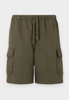 UTILITY  - Short - leaf green