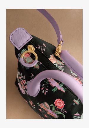 Cath Kidston, FLORAL MINI TOTE CROSS-BODY BAG . - Taška cez plece - black