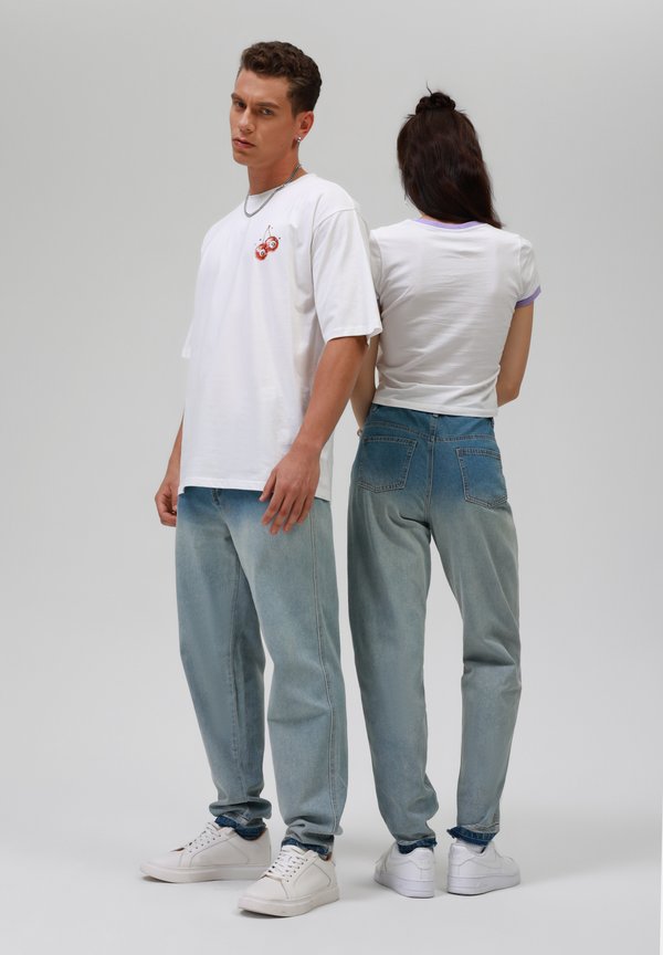 UNISEX - Straight leg jeans3