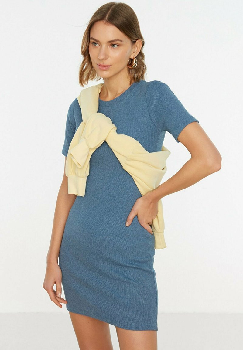 Damen Kleider | Trendyol Etuikleidblue/blau - DU57469 Damen Kleider | Trendyol Etuikleidblue/blau - DU57469