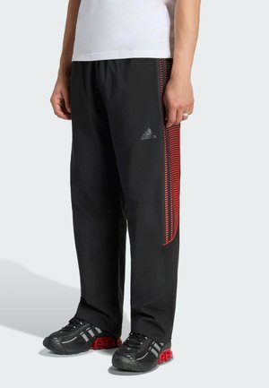 adidas Originals, ADIDAS ORIGINALS COCA COLA TEAMGEIST 26 TRACKPANT - Pantalones deportivos - black