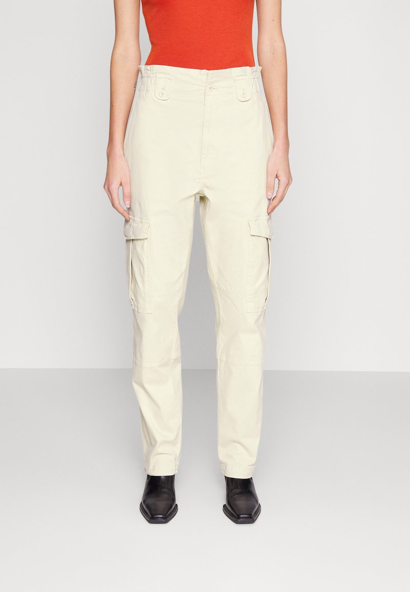Banana Republic STRAIGHT MOLESKIN Cargo trousers transition cream
