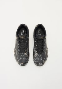 Thumbnail Image 4
