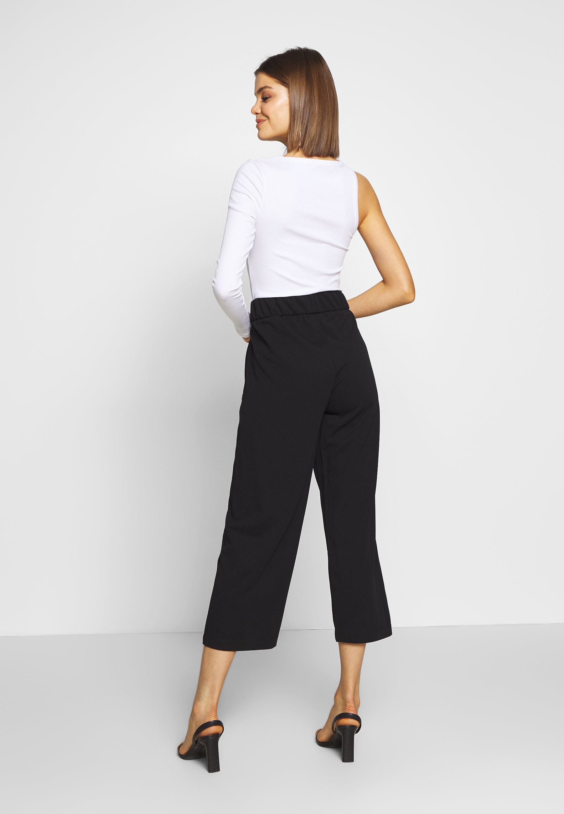 JDY JDYHERO CATIA ANKLE Bukse black Zalando.no JDY JDYHERO CATIA ANKLE - Bukse - black