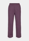 COZY WIDE LEG SWEATPANT - Tracksuit bottoms - deep plum