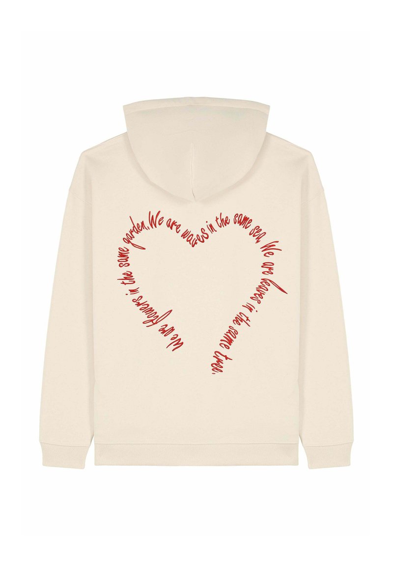 Felpa crema con un design a forma di cuore rosso realizzato da un testo curvato sul retro. Presenta un cappuccio con coulisse e polsini a coste sulle maniche.
