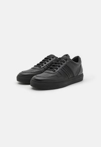 Paul Smith Tenisky - black