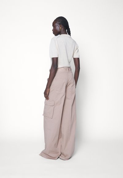 Veronica Beard BELISA PANT - Pantalon cargo - beige