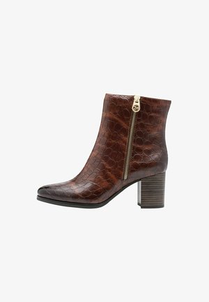Marco Tozzi by Guido Maria Kretschmer - Stiefelette - chestnut str.