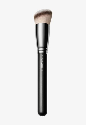 Makeupbørste med et tett, avrundet busthode i myke syntetiske fibre, en krom ferrule, og et matte svart håndtak. Modellenummer: 170.