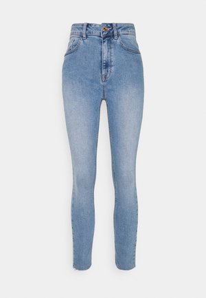 SKINNY WITH OPEN HEM - Skinny džíny - light stone blue denim