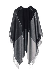 Szary poncho wykonane z miękkiego materiału, z geometrycznym wzorem w odcieniach czerni i szarości, z frędzlami na dolnej krawędzi.