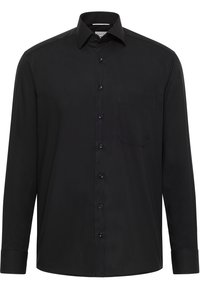 Zwarte lange mouwen shirt met een puntige kraag, knoopsluiting aan de voorkant en een enkele borstzak. Gemaakt van gladde stof met een matte afwerking.