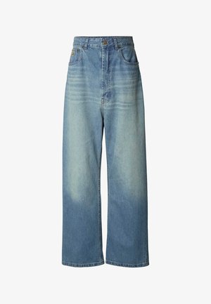 Jeansy o szerokich nogawkach w jasnoniebieskim denimu. Posiadają wysoki stan, dwie przednie kieszenie, delikatne przetarcia na udach oraz proste wykończenie nogawek.