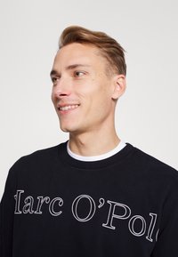 Marc O'Polo CREW NECK LONG SLEEVE - Camisola - black