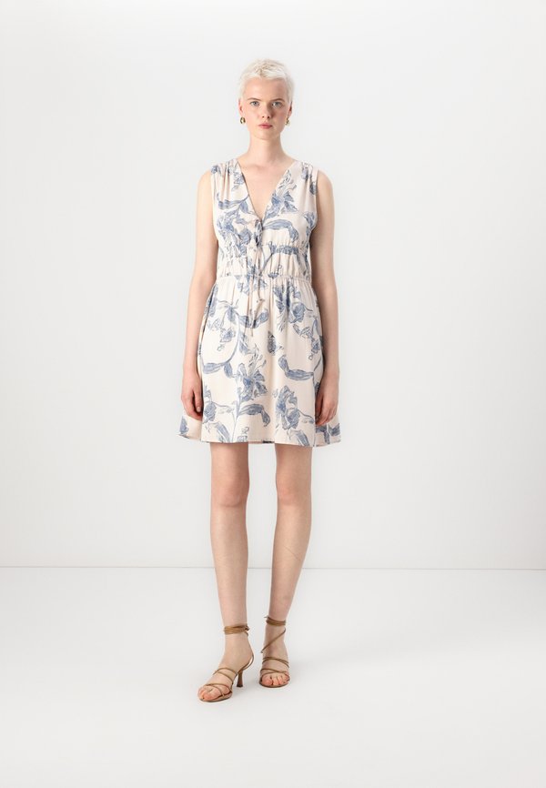 ONLFELINE LIFE V NECK DRESS - Day dress