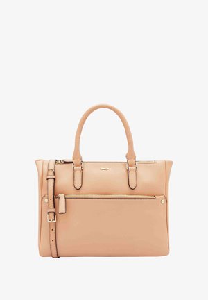 Beige leren handtas met twee bovenhandvatten, een afneembare schouderband en een voorvak met rits. Gladde textuur, gestructureerd ontwerp.