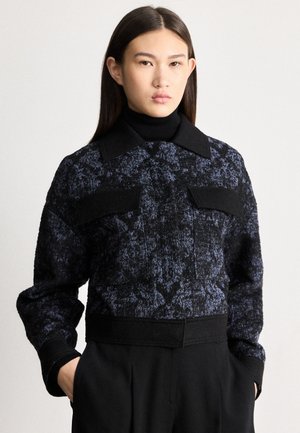 JUTALA - Jachetă subțire - open miscellaneous