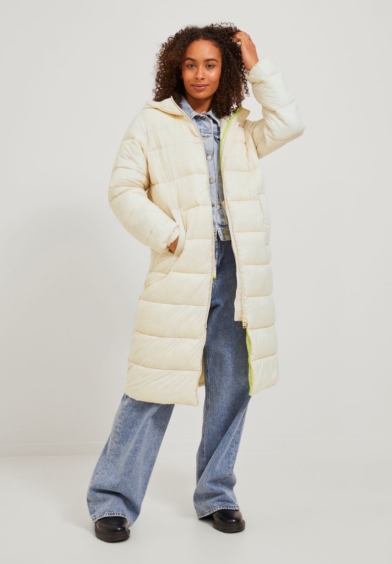 JJXX Wintermantel crème